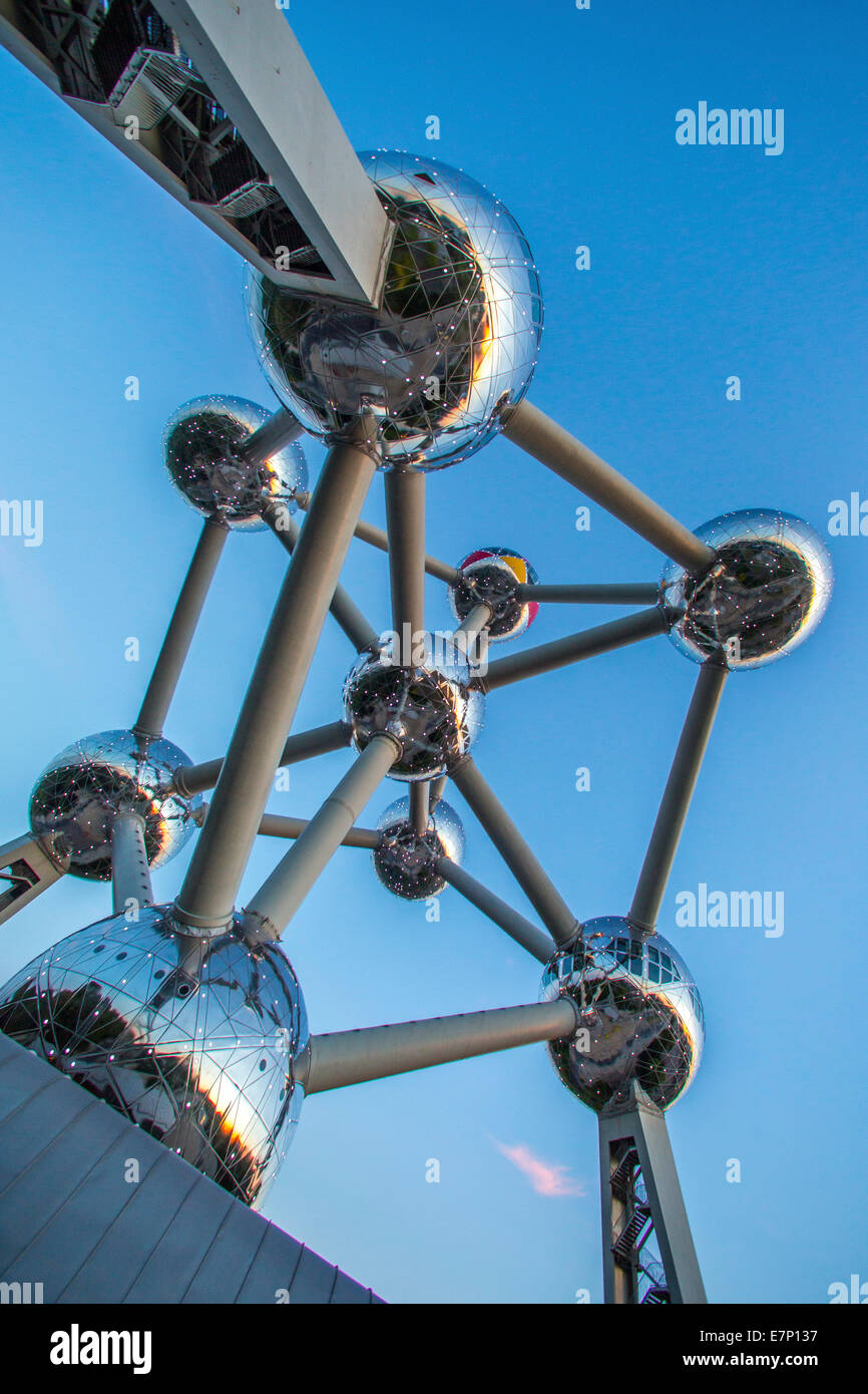 Atomium, spheres, Belgium, Europe, Brussels, architecture, balls, city, expo, famous, touristic, travel, Stock Photo