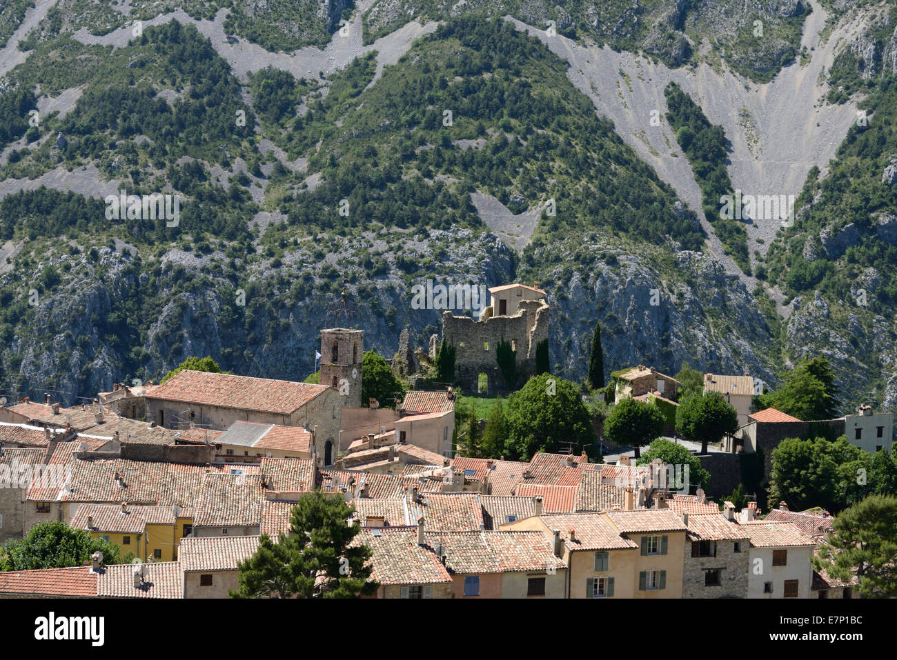 Europe, France, Provence-Alpes-Côte d'Azur, Route la colle sur-loup, village, Stock Photo