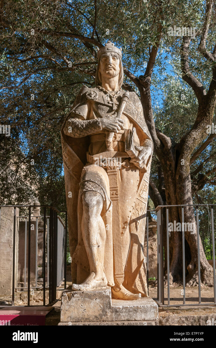 King Alfonso statue The Alcazar Cordoba Andalusia Spain Stock Photo Alamy