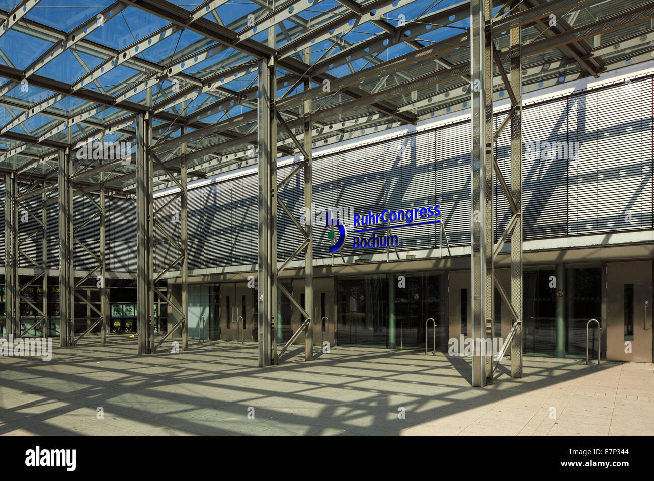 Germany, Europe, Bochum, Ruhr area, Westphalia, North Rhine-Westphalia, RuhrCongress, congressional building, event center, main Stock Photo