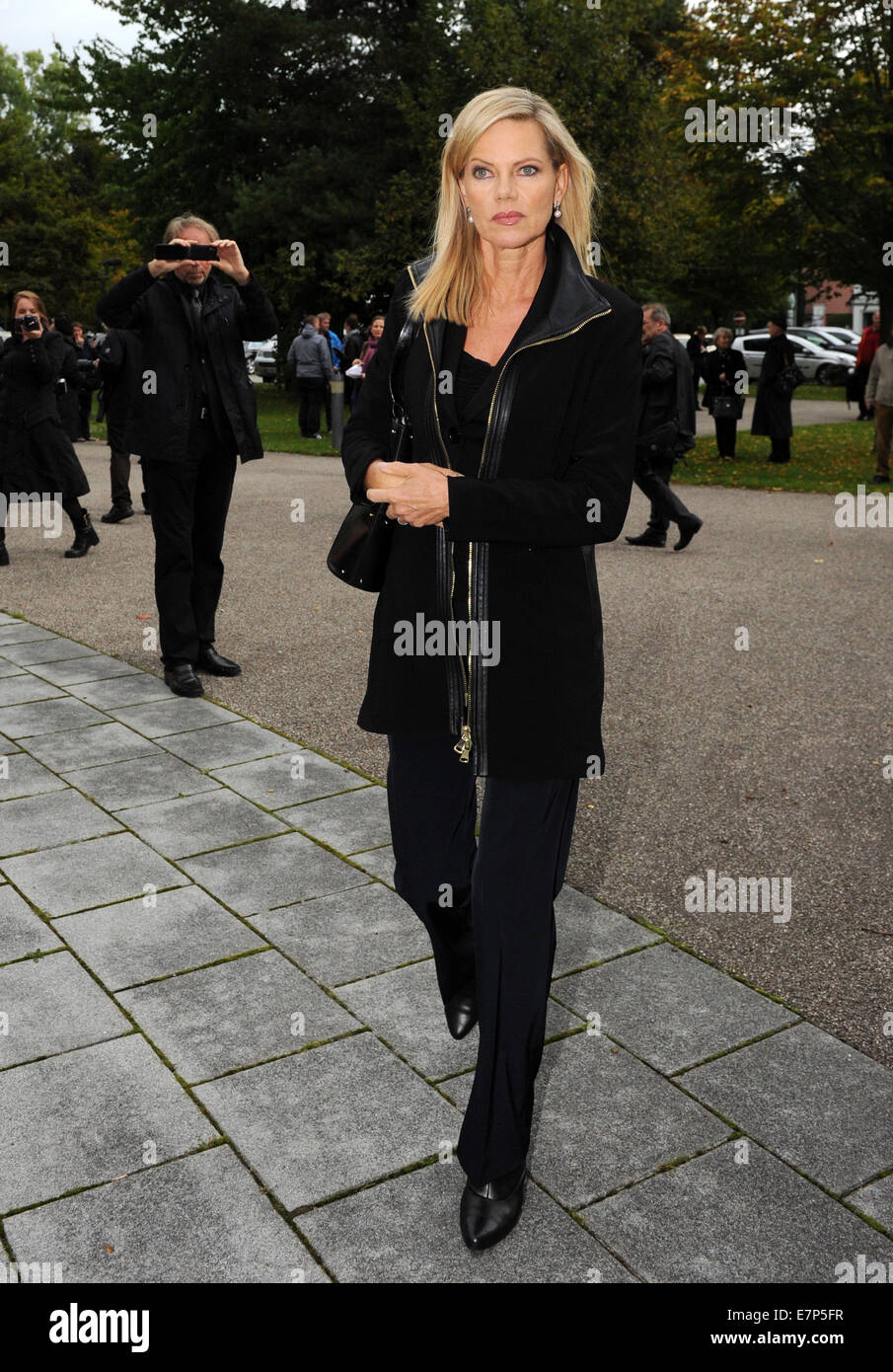 Munich, Germany. 22nd Sep, 2014. Presenter Nina Ruge arrives for the ...