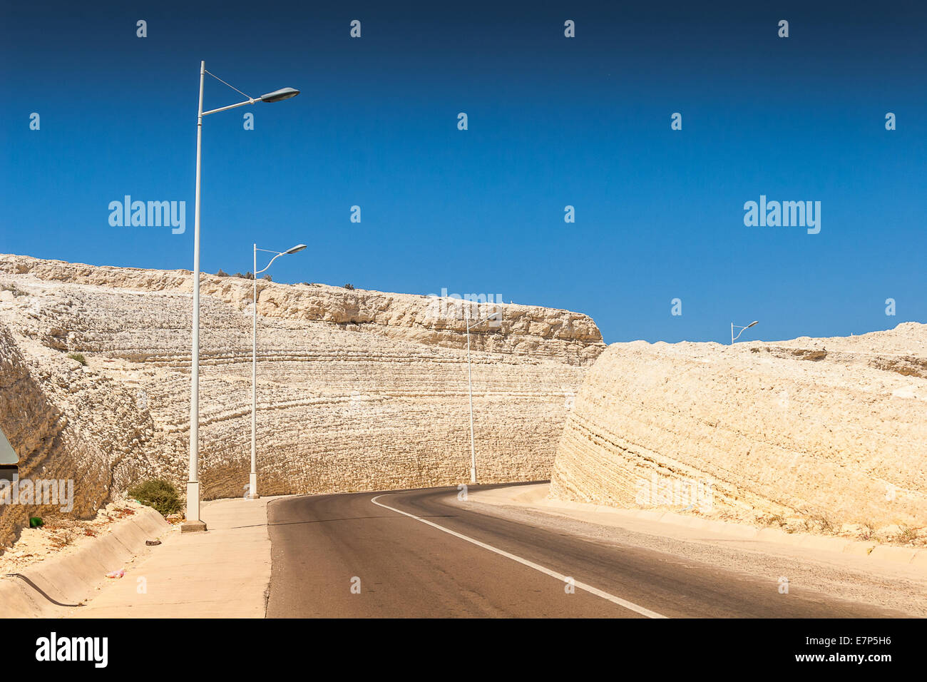 Montain road hi-res stock photography and images - Alamy