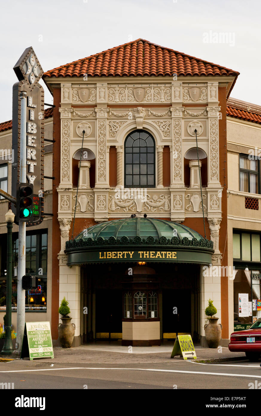 Liberty Theater frontage, Astoria Oregon Stock Photo