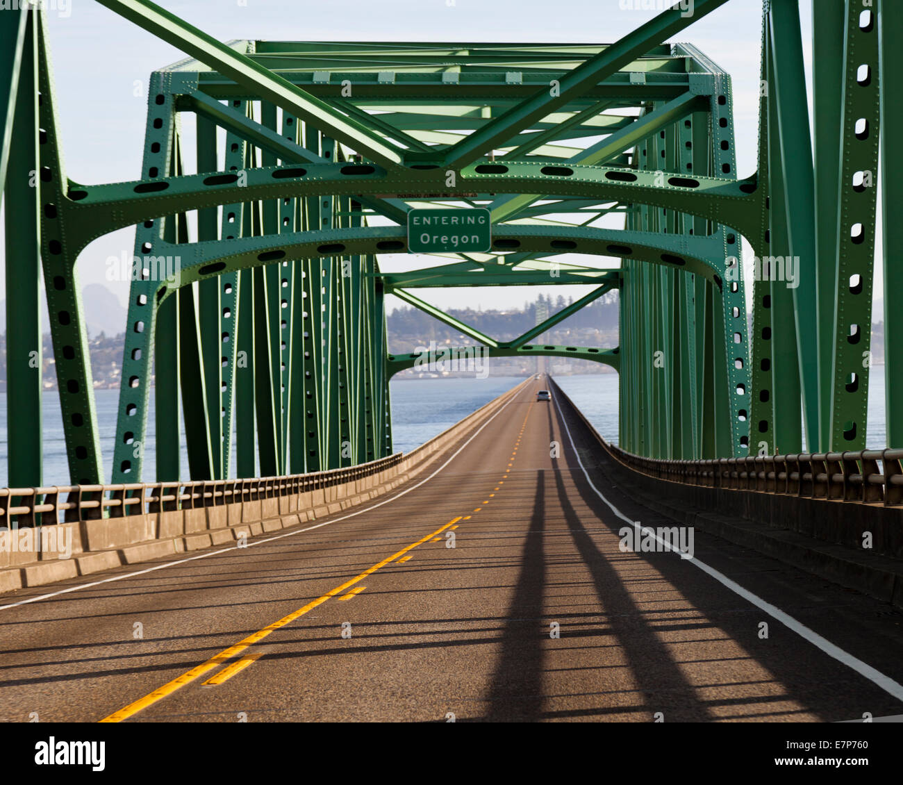 Washington-Oregon Border on the Astoria -Megler Bridge, looking south to Oregon Stock Photo