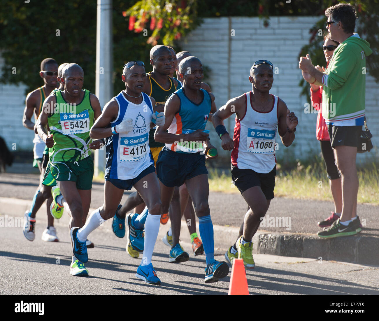 21 common road hi-res stock photography and images - Alamy