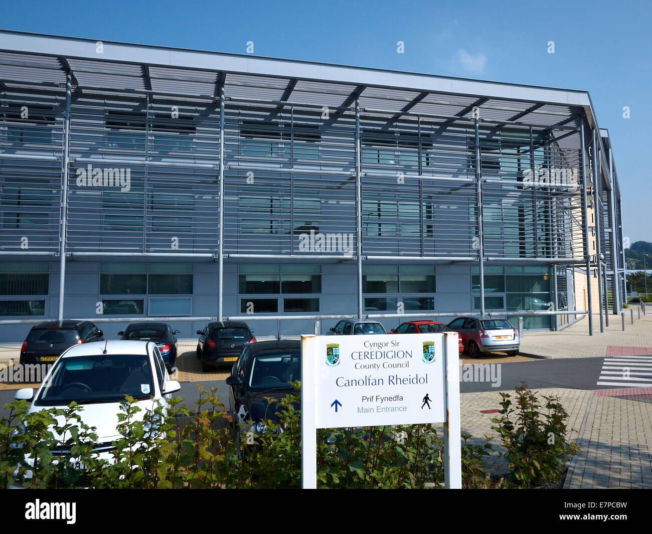 Bridgend County Borough Council | Logopedia | Fandom, image size:1300x1065