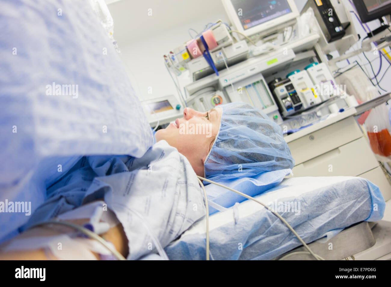 One lying woman hospital bed hi-res stock photography and images - Alamy
