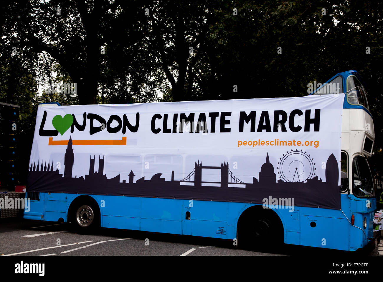 London UK 21st Sep 2014 Climate Protest 2014 London Credit Adina london-uk-21st-sep-2014-climate-protest-2014-london-credit-adina