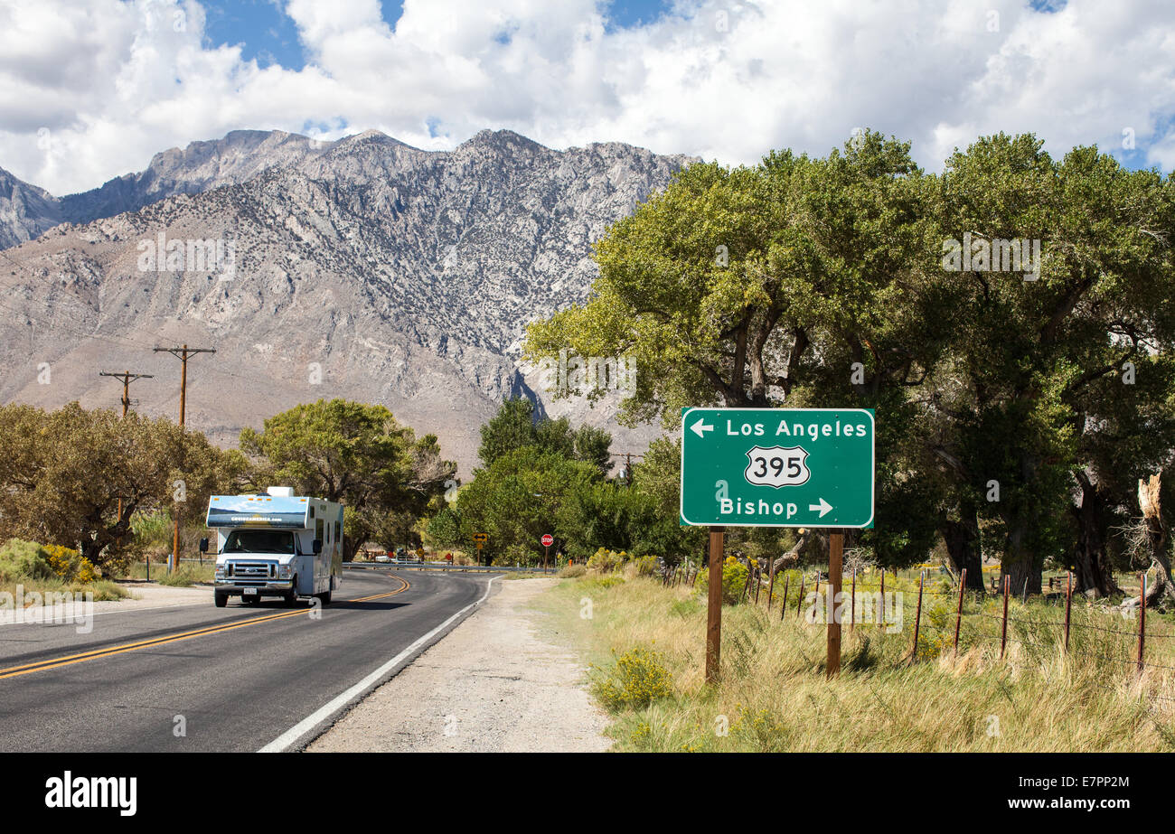 A sign for Highway 395 Los Angeles and Bishop, California Stock Photo