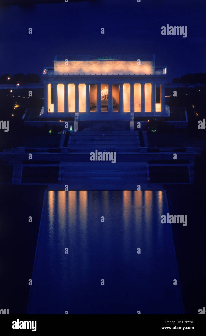 Lincoln Memorial in Washington DC at night Stock Photo