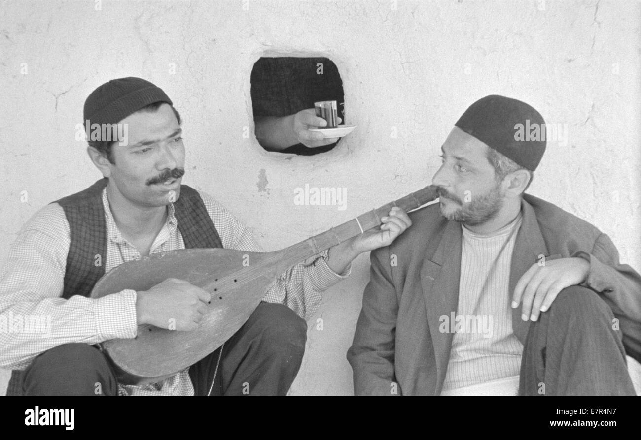 Gaav The Cow Year : 1968 Iran Director : Dariush Mehrjui Stock Photo
