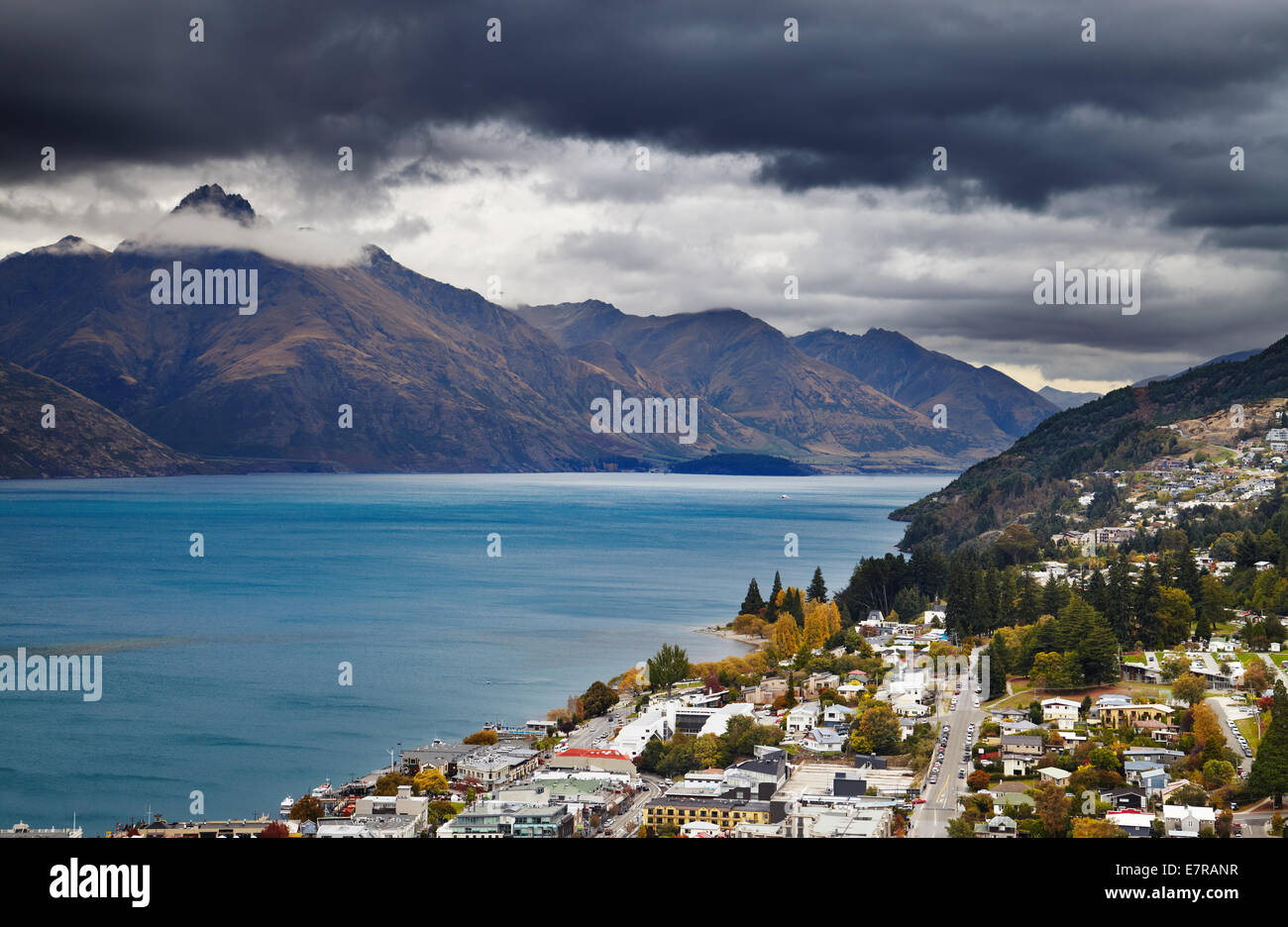Queenstown cityscape and Wakatipu lake, South Island, New Zealand Stock Photo