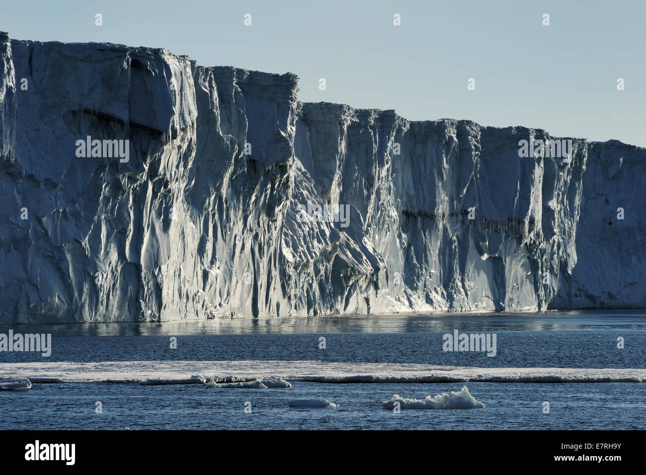 Edge of an ice shelf in the Ross sea, Antarctica Stock Photo