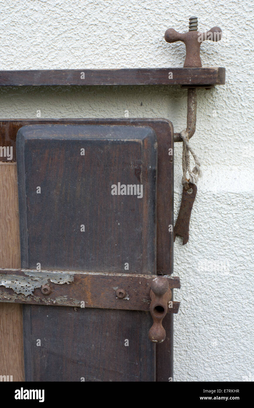 Everitt's Patent trouser press Stock Photo Alamy