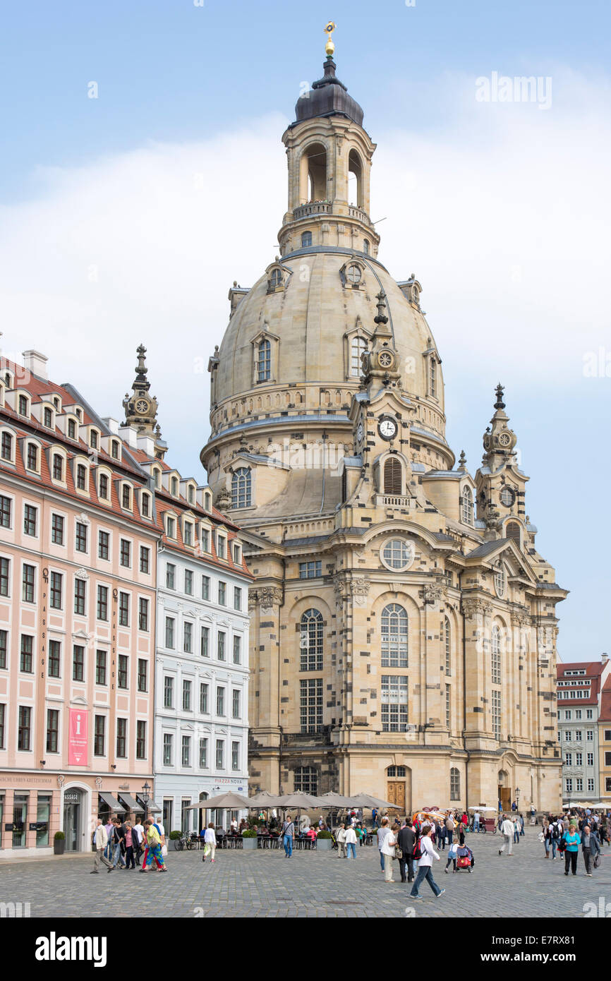 DRESDEN, GERMANY - SEPTEMBER 4: Tourists at the Frauenkirche in Dresden, Germany on September 4, 2014. Stock Photo