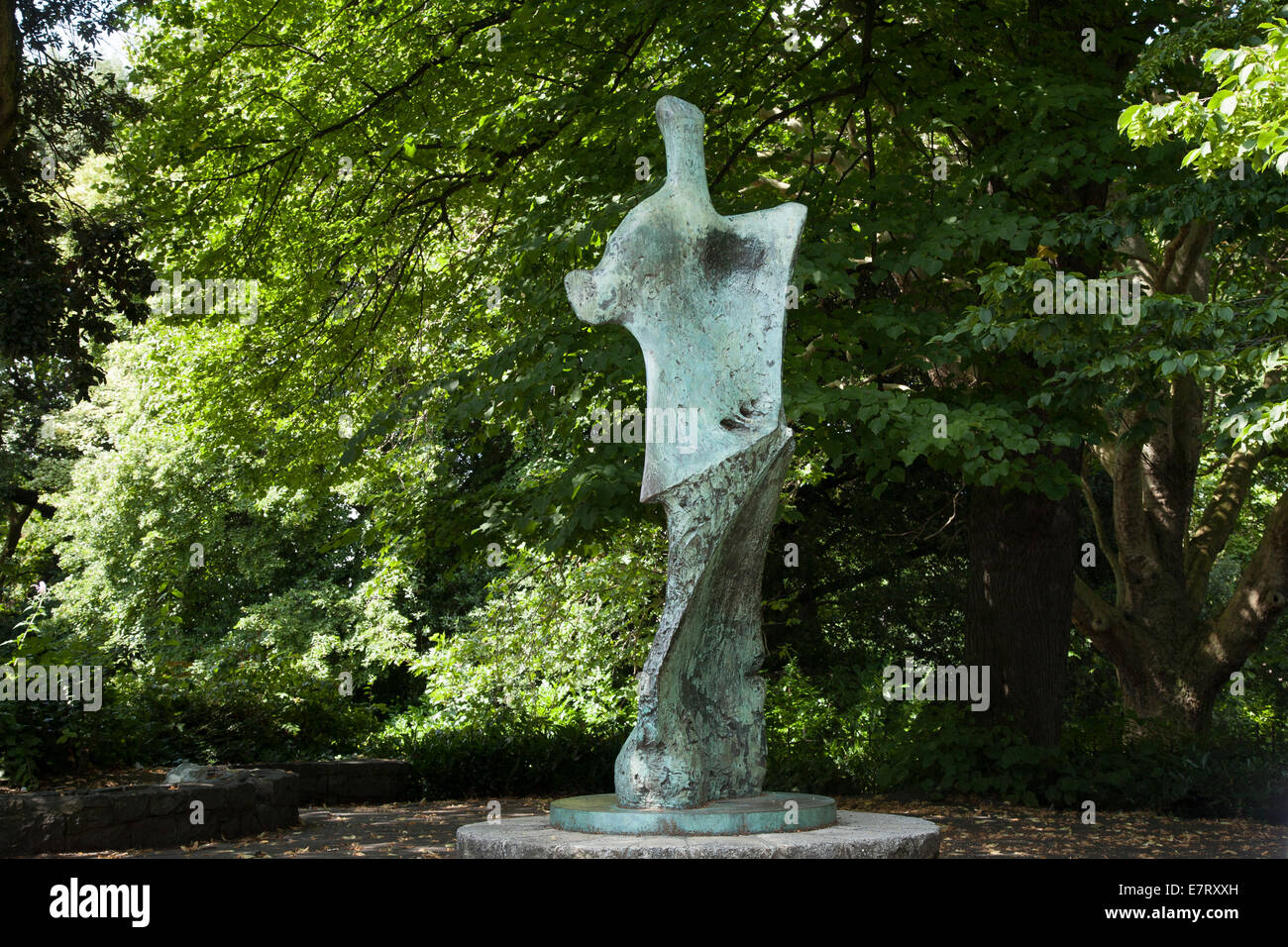 Yeats statue hires stock photography and images Alamy