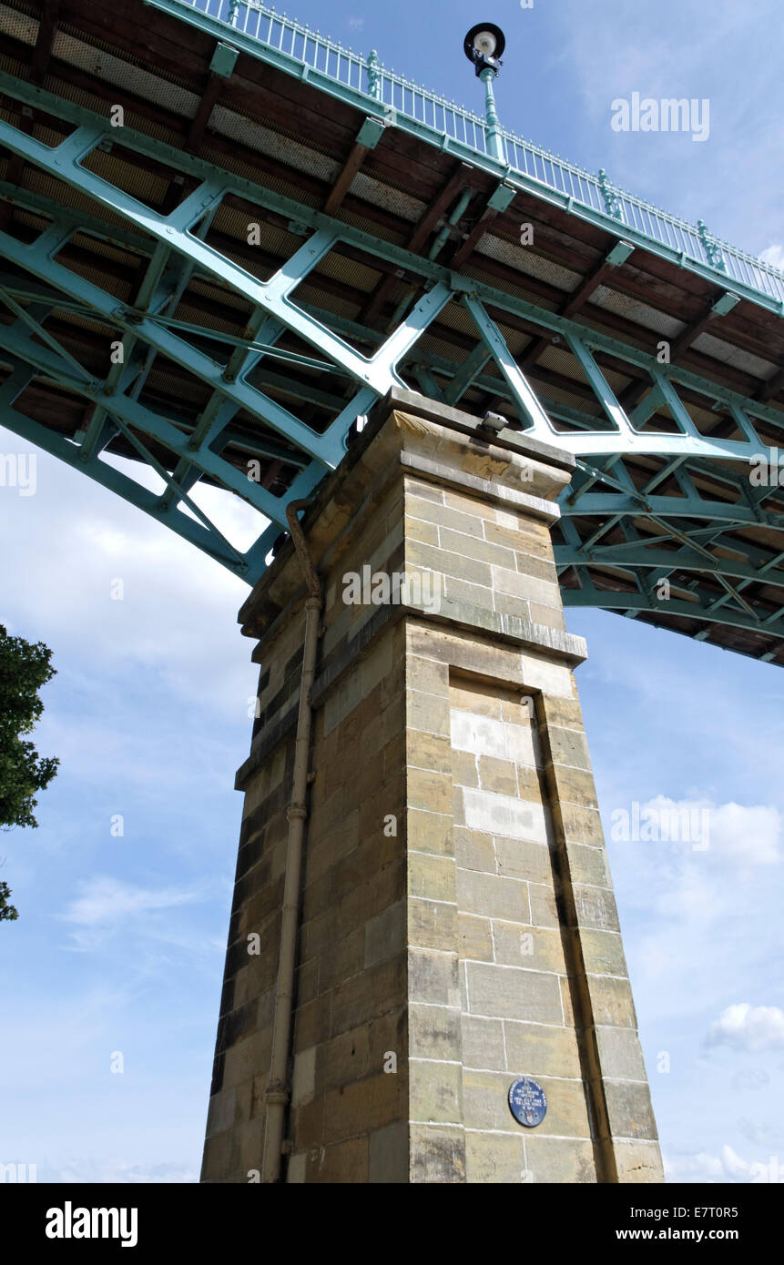 Detail of support pillar and bridge Stock Photo Alamy