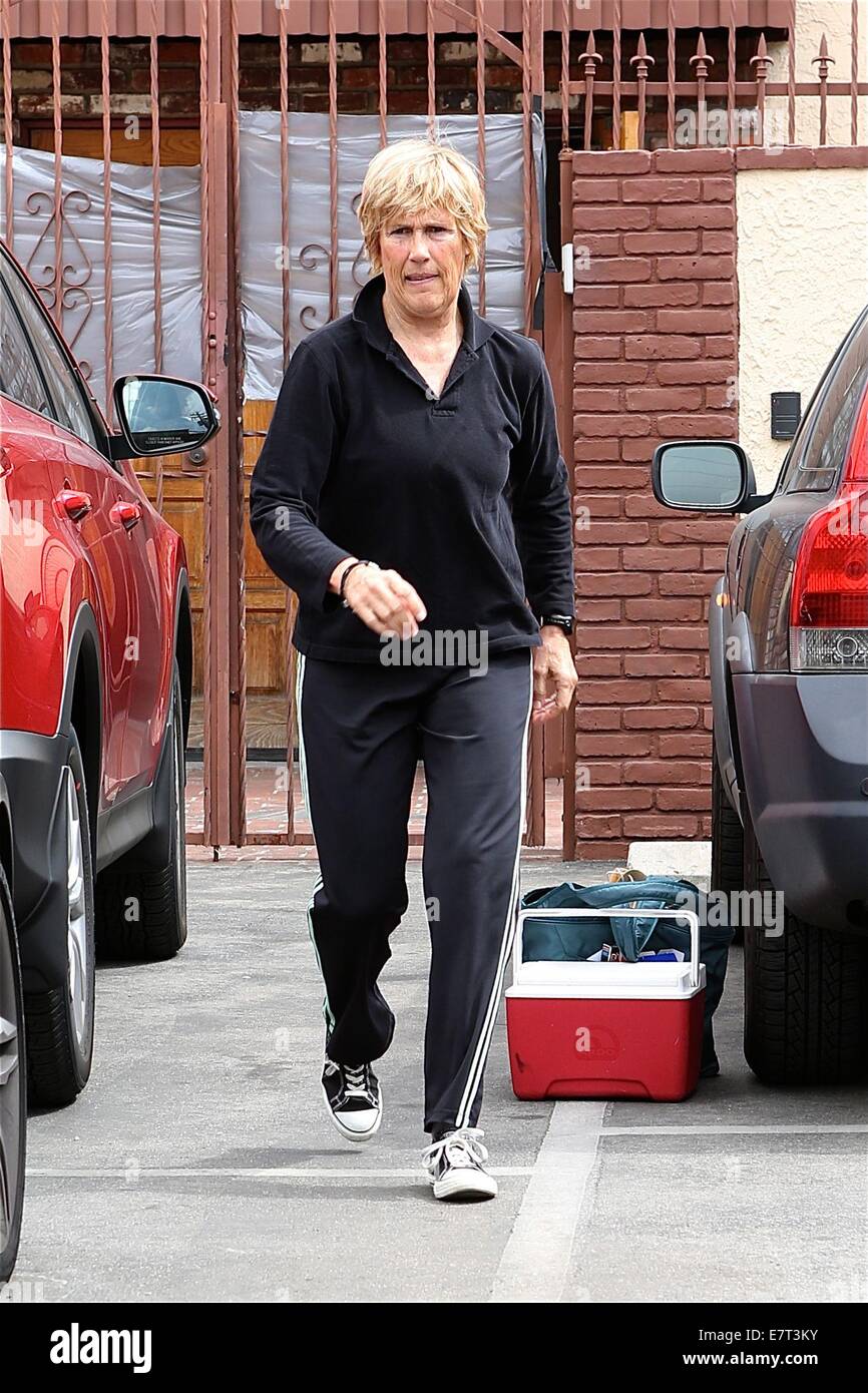 Diana Nyad – From Marathon Swimmer to Dancing Star Diana Nyad – From Marathon Swimmer to Dancing Star