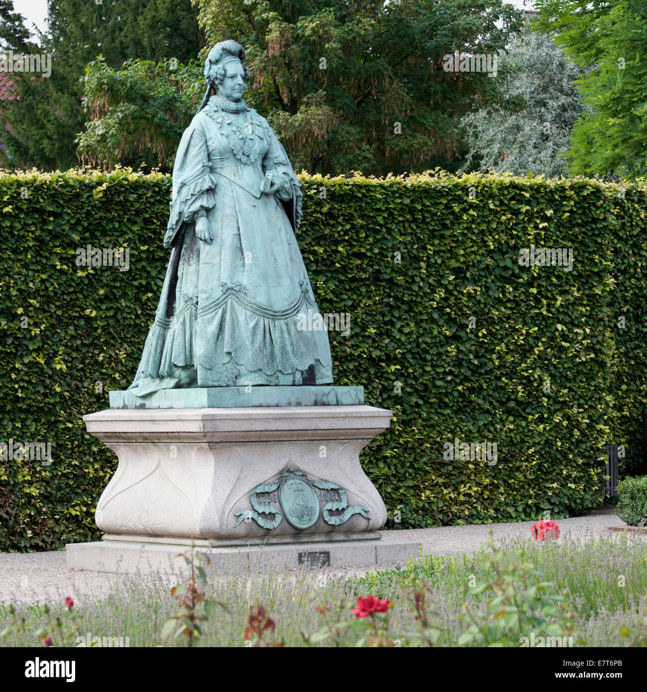 Statue of Queen Caroline Amalie of Augustenburg, Rose Garden, Rosenborg Castle, Copenhagen, Denmark Stock Photo