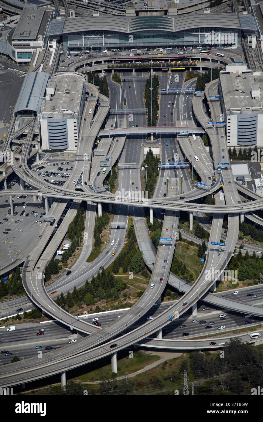Interchange between San Francisco International Airport, and Bayshore Freeway (US 101), San Francisco, California, USA - aerial Stock Photo