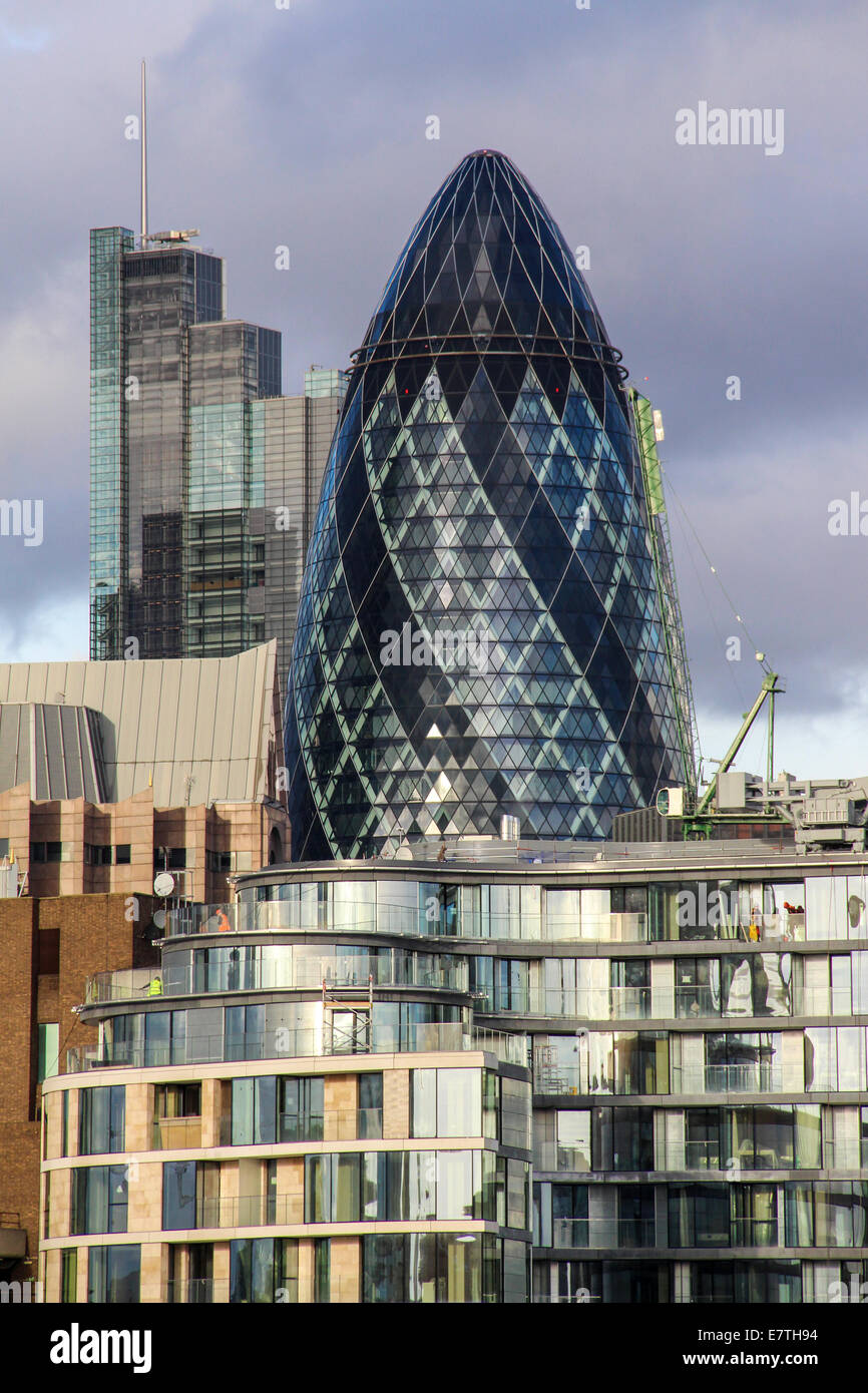 England: 30 St Mary Axe (the Gherkin) at the City of London. Photo from 10. January 2014. Stock Photo