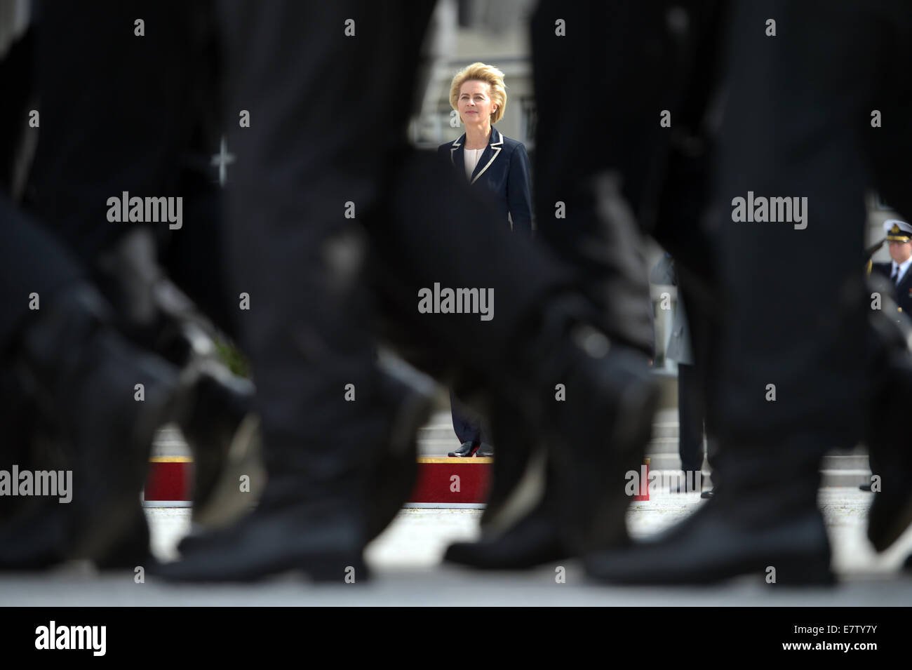 Berlin, Germany. 24th Sep, 2014. German Minister of Defence Ursula von der Leyen receives Romanian Minister of Defence Dusa with military honours at the Ministry of Defence in Berlin, Germany, 24 September 2014. Credit:  dpa picture alliance/Alamy Live News Stock Photo