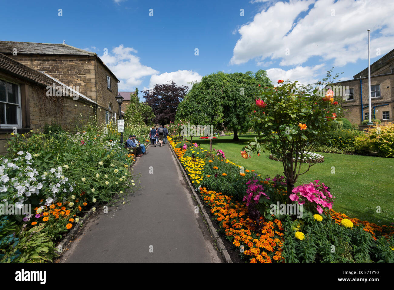 Bath gardens a council run area of lawns, flowersbeds,and seating  in Bakewell Peak District Derbyshire Stock Photo