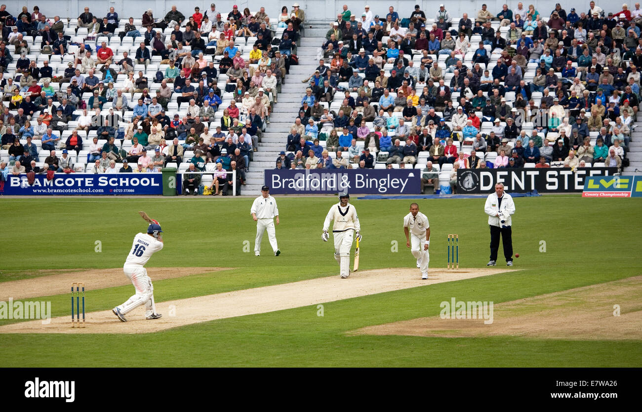 100 runs hires stock photography and images Alamy