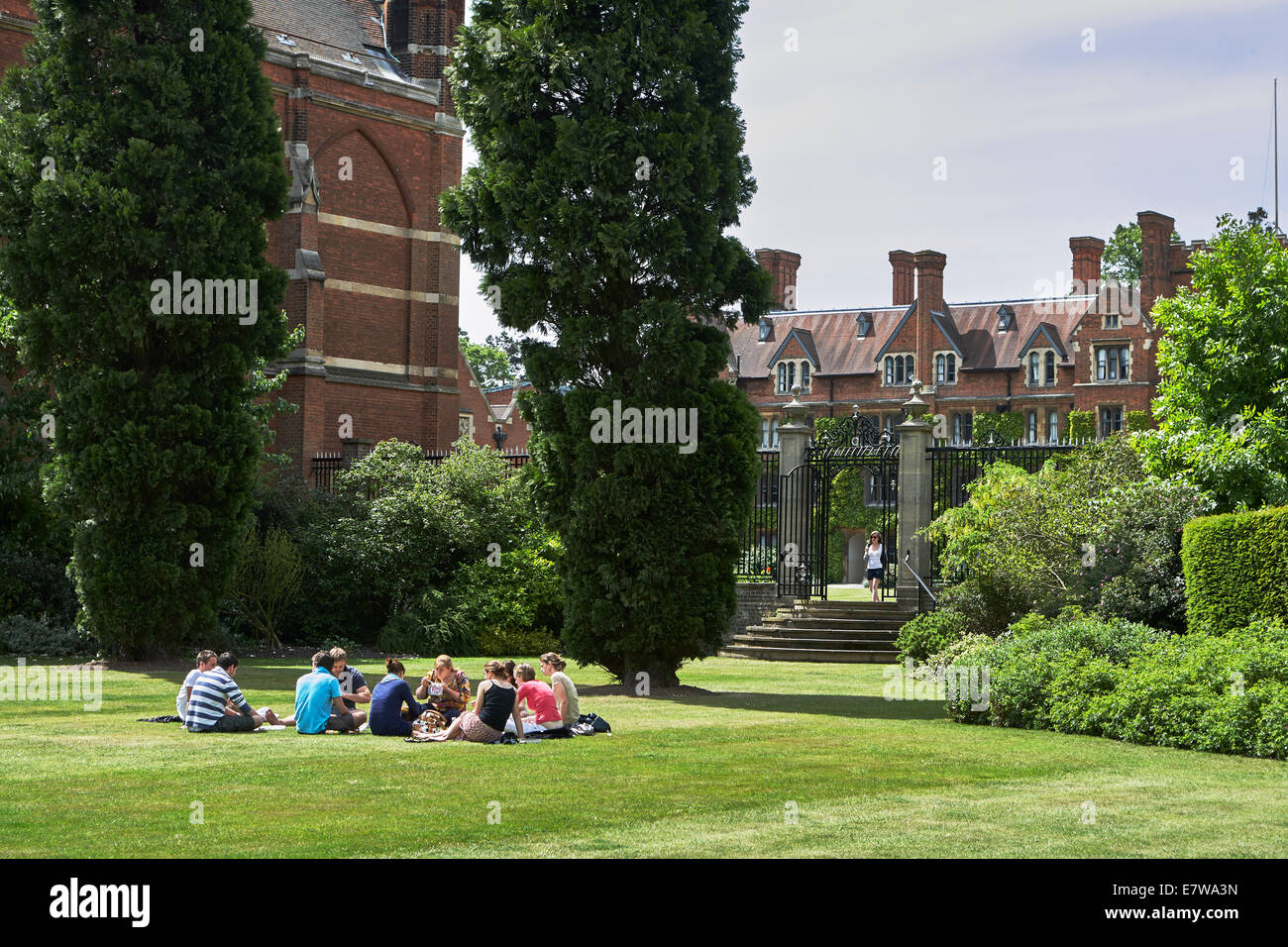 Students Sitting on Lawn at Selwyn College Cambridge Stock Photo - Alamy
