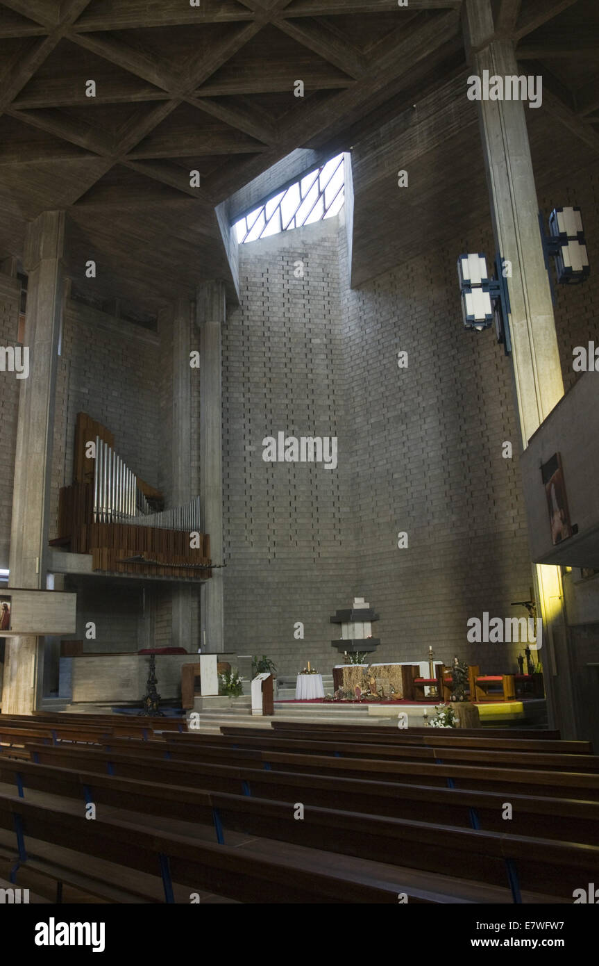 Modern Architecture Church In Lisbon Igreja Do Sagrado Coracao De Jesus Project By Nuno Portas And Nuno Teotonio Pereira Stock Photo Alamy Modern Architecture Church In Lisbon Igreja Do Sagrado Coracao De Jesus Project By Nuno Portas And Nuno Teotonio Pereira Stock Photo Alamy