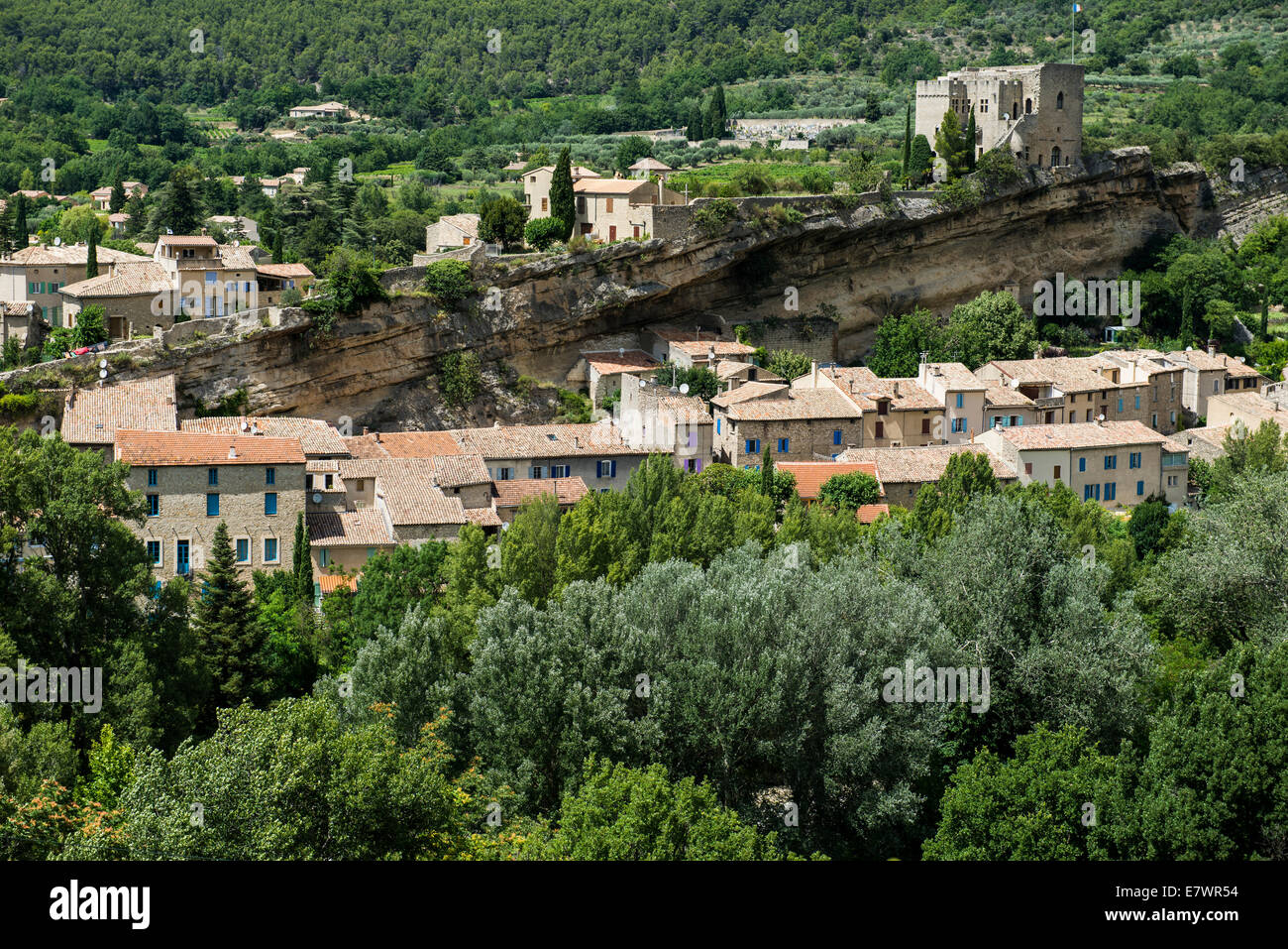 Townscape, Mollans-sur-Ouvèze, Drôme, Rhône-Alpes, Provence, France Stock Photo