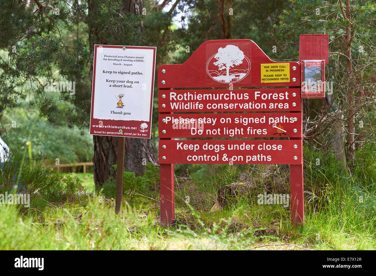 Rothiemurchus Forest wildlife conservation area notice board for tourists. Stock Photo