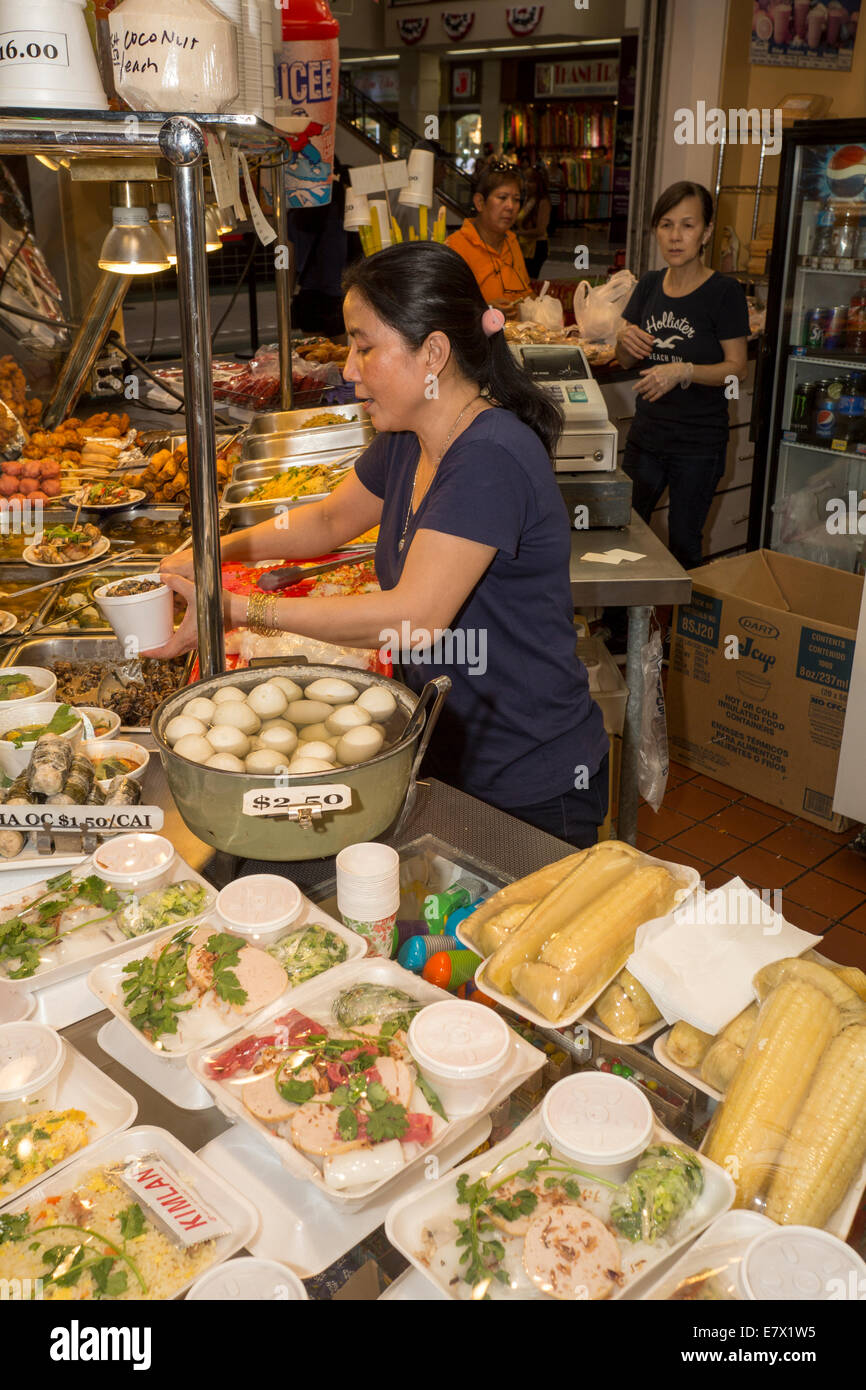 VietnameseAmerican, VietnameseAmerican woman, Vietnamese restaurant