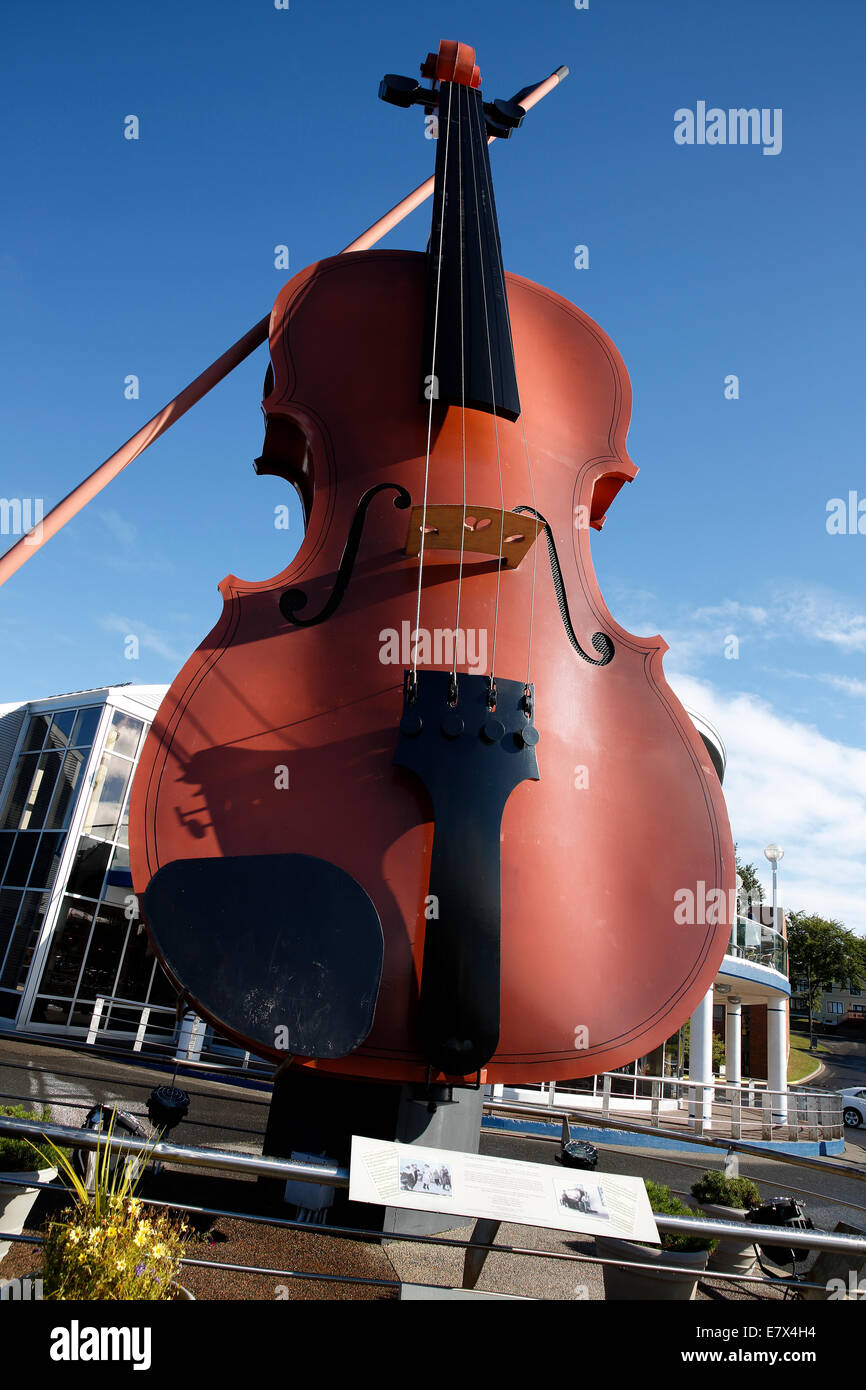 Giant violin on the waterfront, Sydney, Nova Scotia, Canada Stock Photo