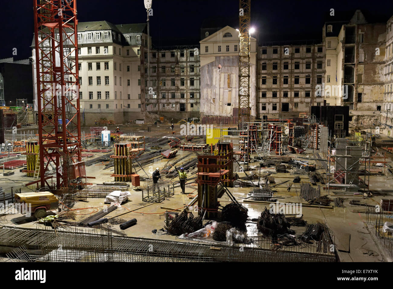 Construction site at night, Düsseldorf, North Rhine-Westphalia, Germany Stock Photo