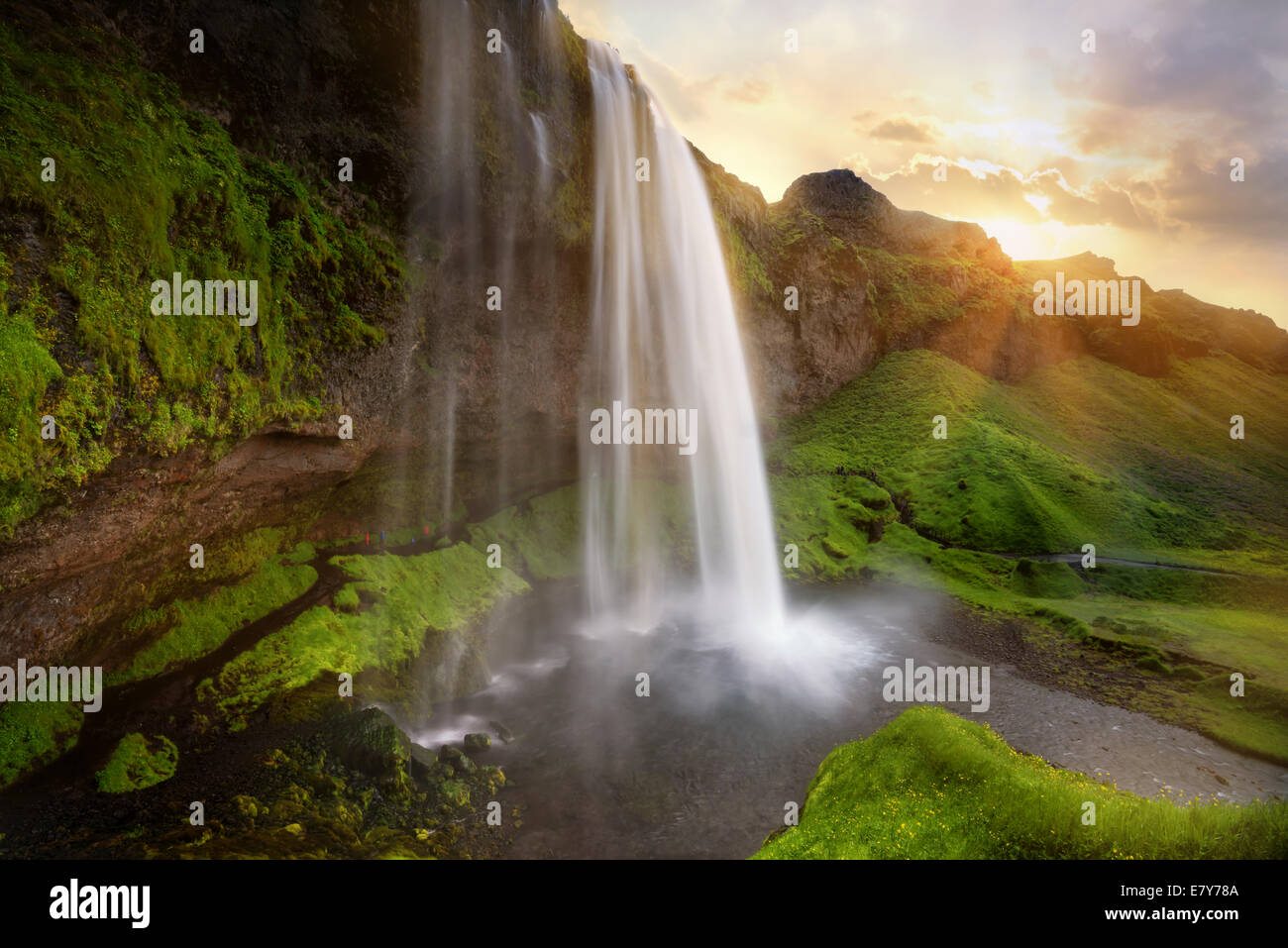 Beautiful and dramatic sunset in Seljalandsfoss waterfalls, Iceland ...