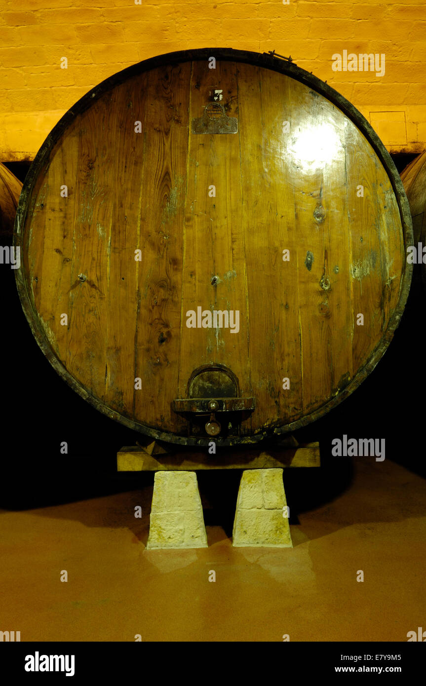 barrel of cider Stock Photo Alamy