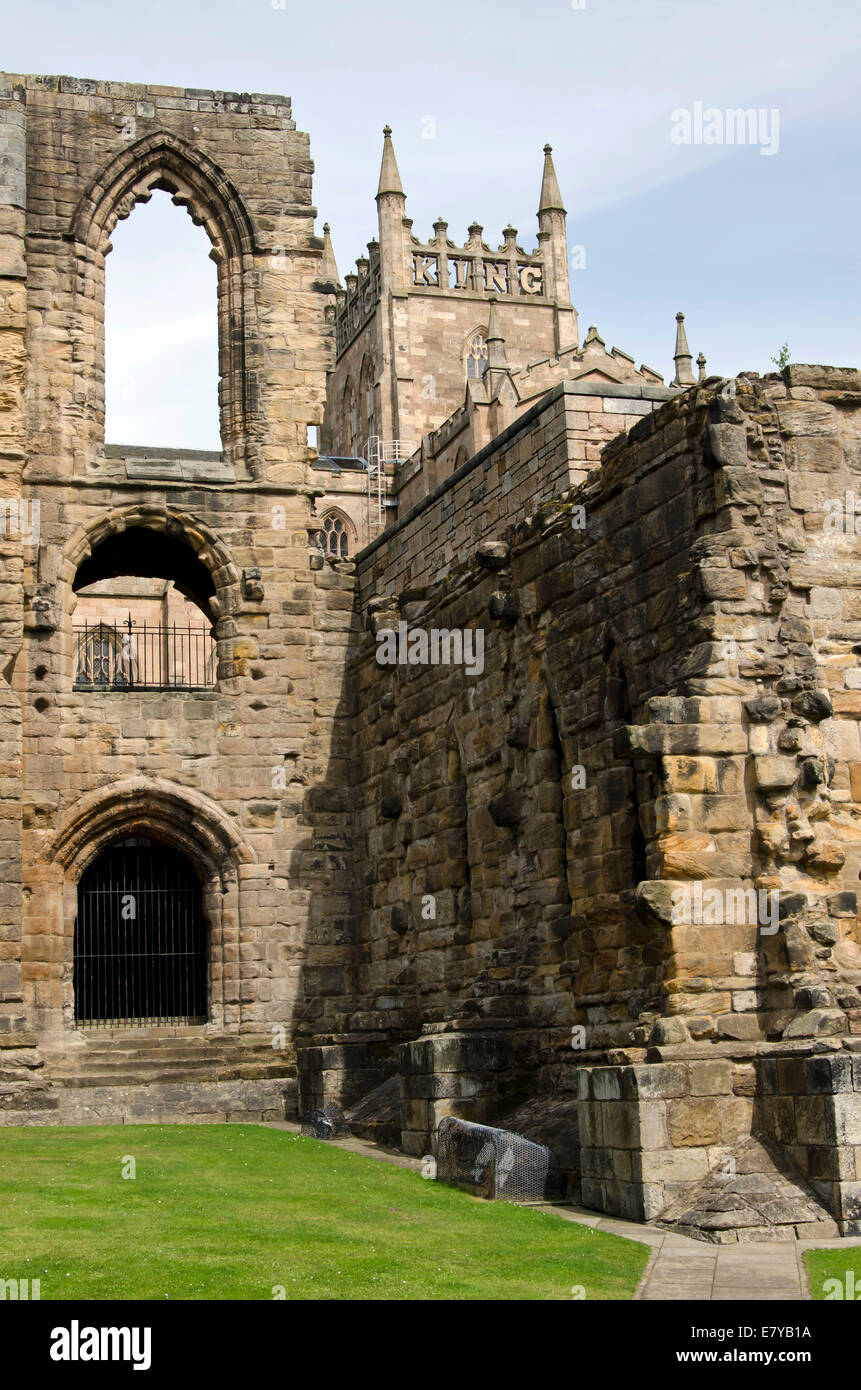 Part of the ruins of Dunfermline Palace in Fife, Scotland. Stock Photo