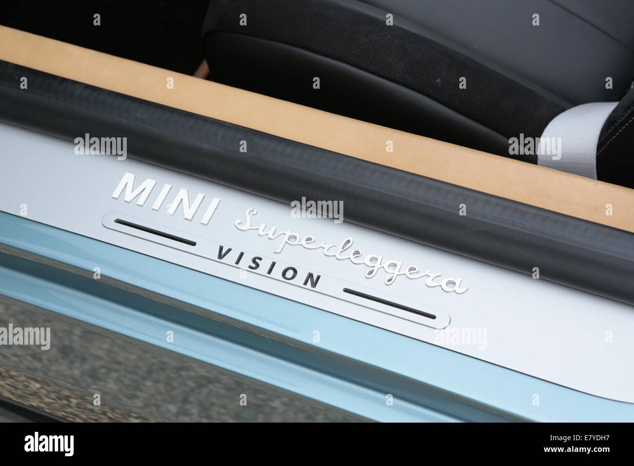 the 2014 mini Superleggera electric concept convertable static shots ...