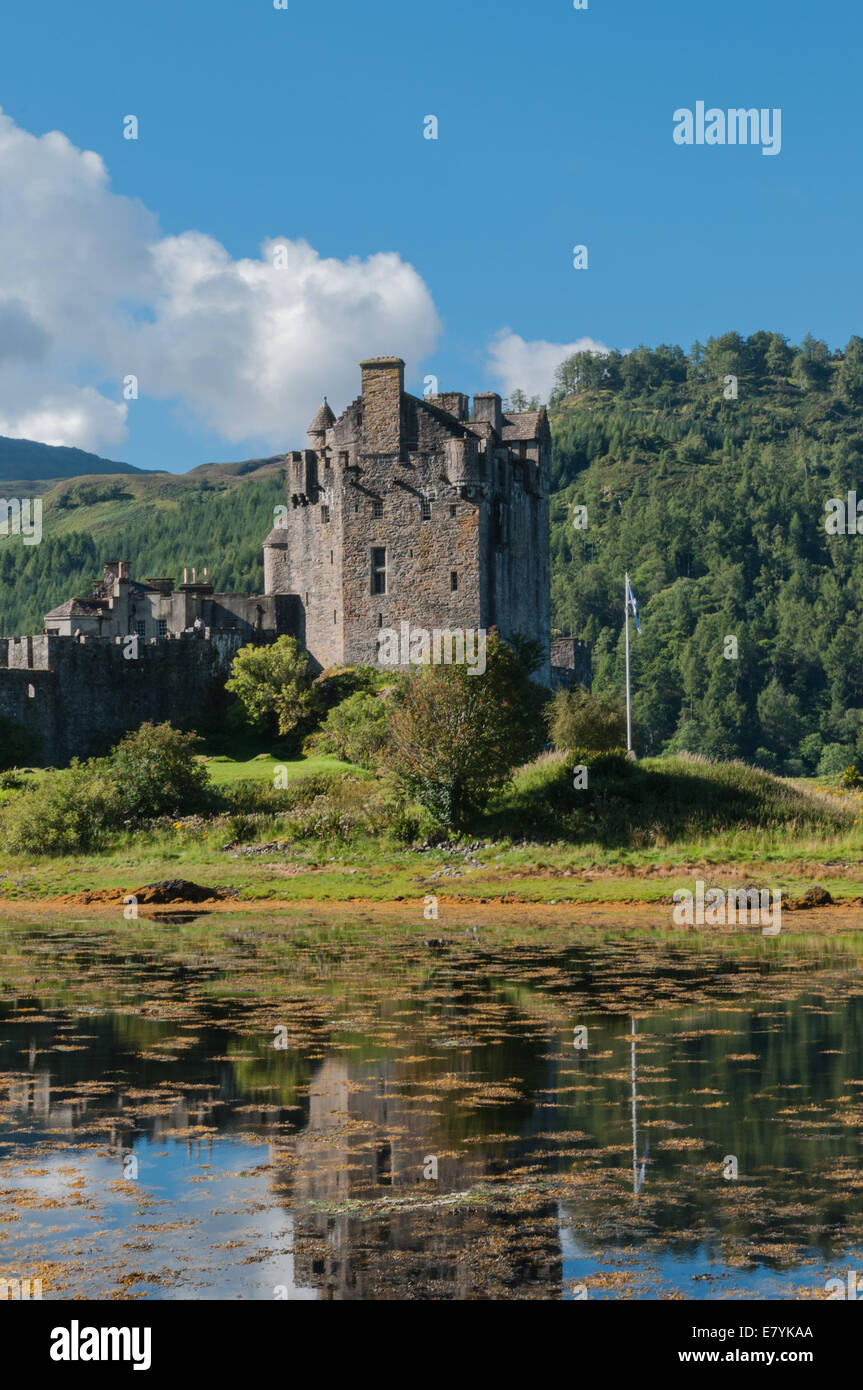 Eilan Donan Castle and Loch Duich Dornie Highland looking towards Loch Alsh Stock Photo