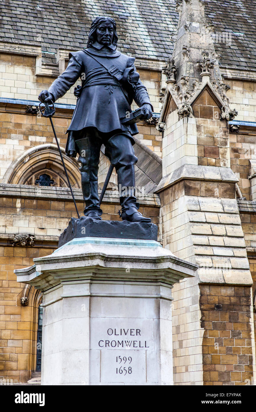 London statue of Oliver Cromwell on St.Margaret ST Stock Photo