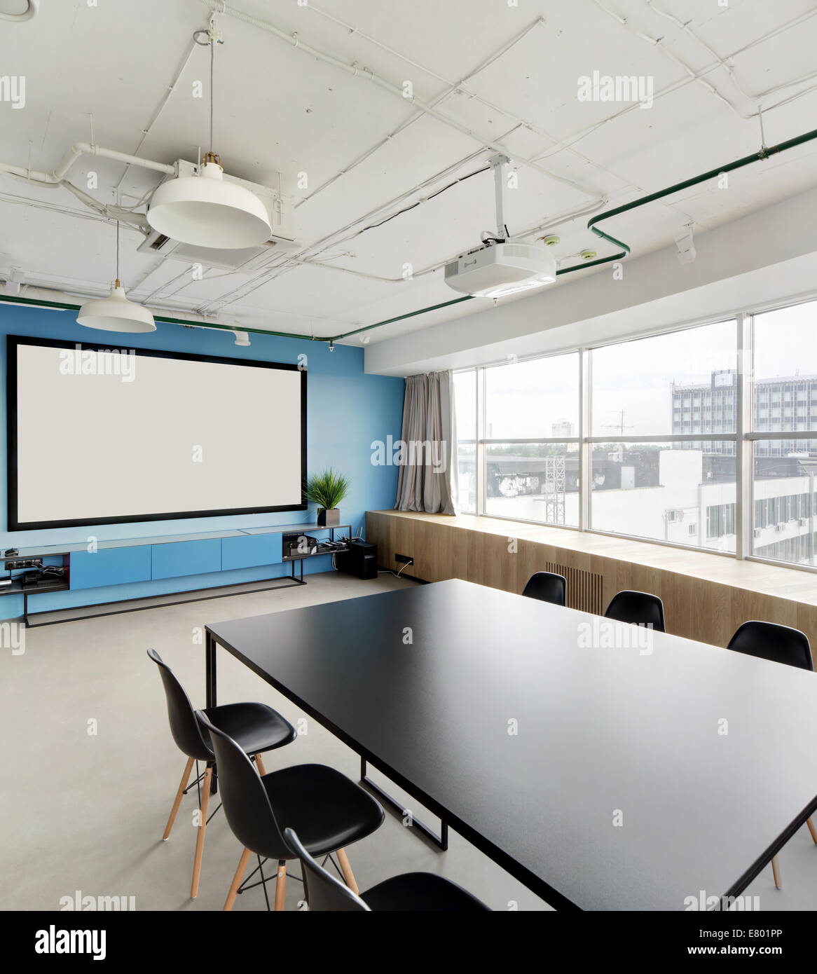 meeting room with projector in modern office Stock Photo Alamy