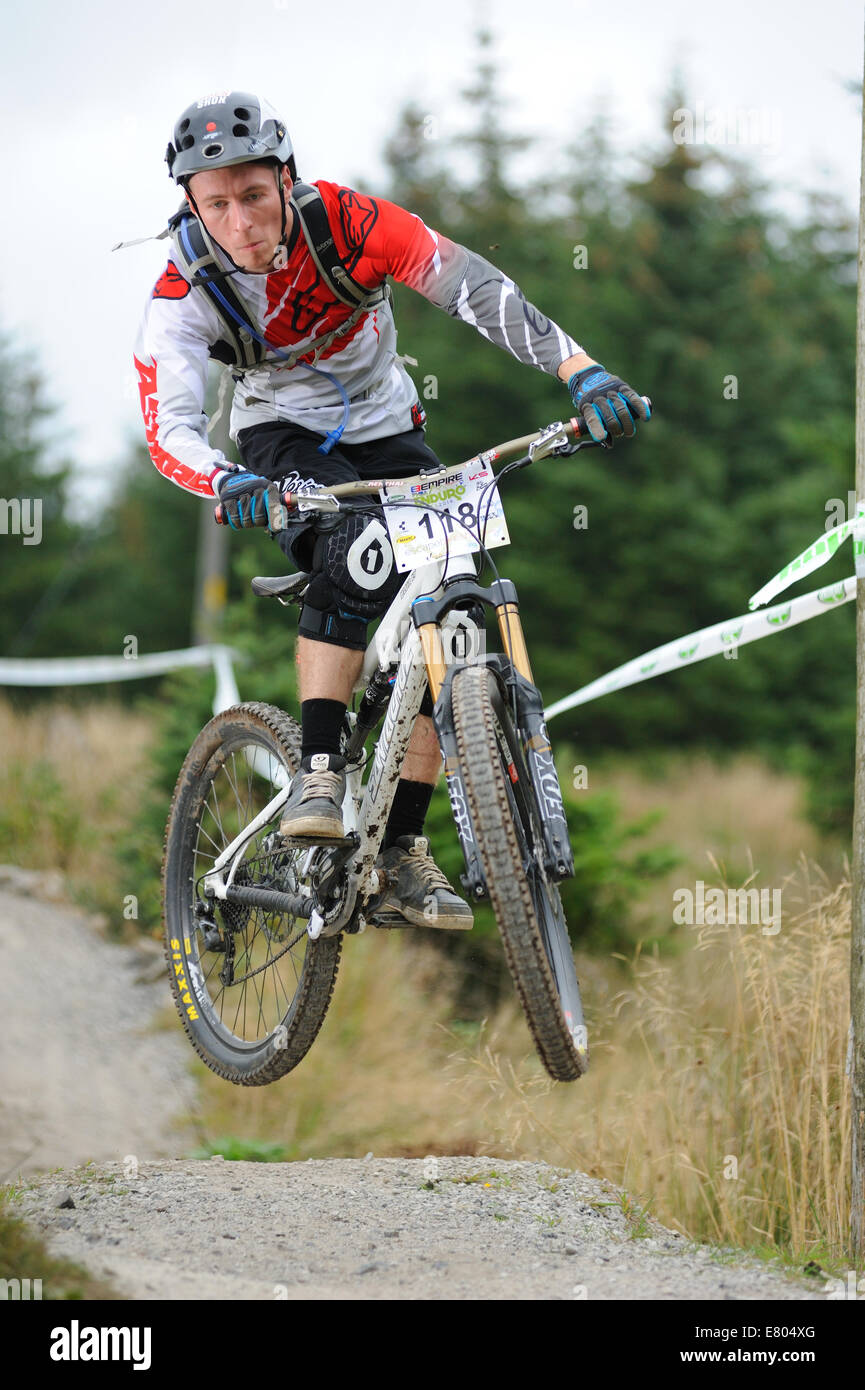 enduro style mountain bike