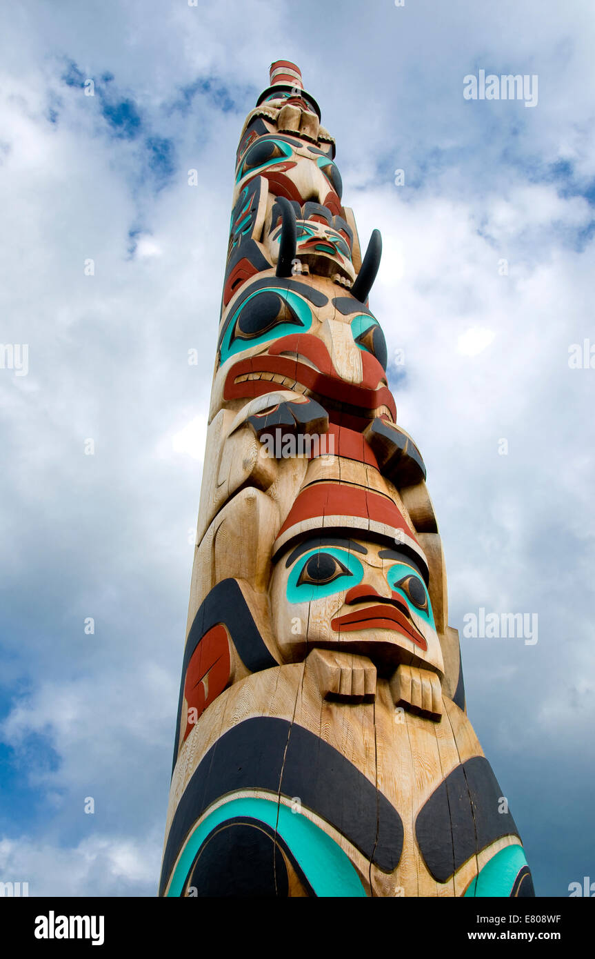 Two Brothers Totem Pole, Jasper National Park, Alberta, Canada Stock Photo