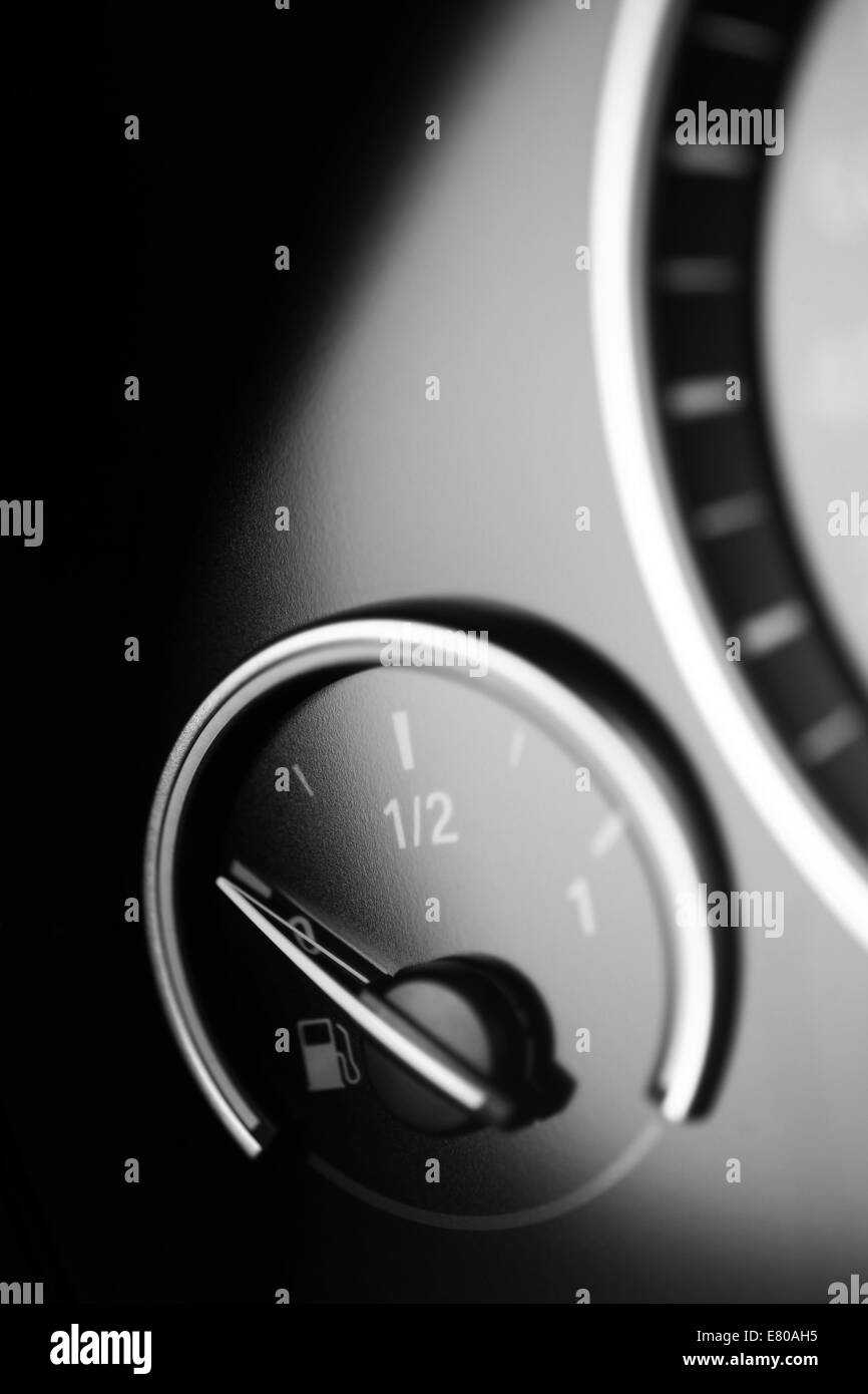 Fuel gauge Black and White Stock Photos & Images - Alamy