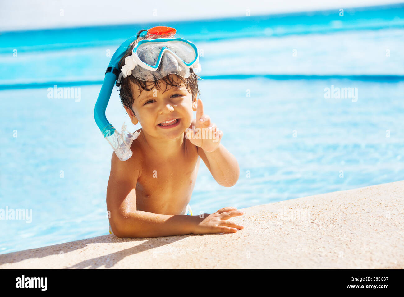 Download Page 2 Snorkel Mask High Resolution Stock Photography And Images Alamy PSD Mockup Templates