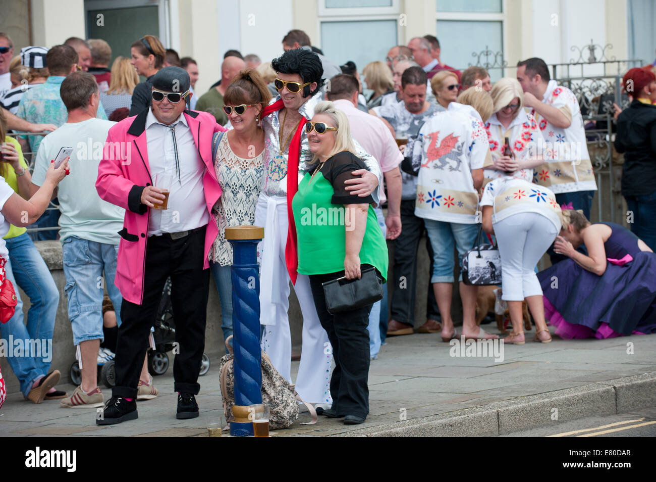 Porthcawl, Glamorgan, Wales, UK. 27th September, 2014. Elvis fans wear ...