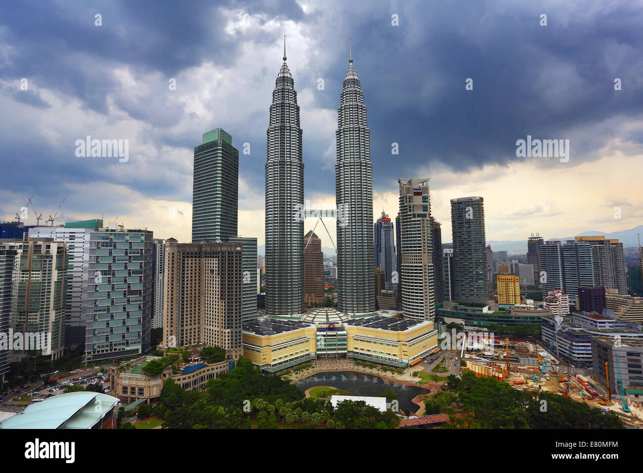 Petronas Twin Towers at KLCC in Kuala Lumpur, Malaysia Stock Photo