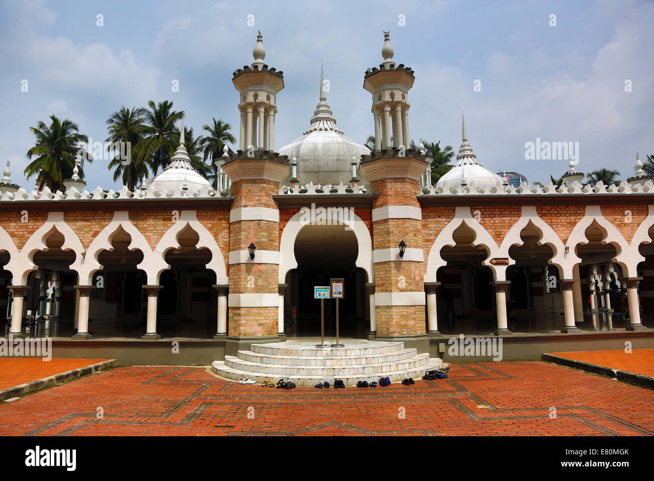 Masjid Jamek, the Jamed Mosque, in Kuala Lumpur, Malaysia Stock Photo