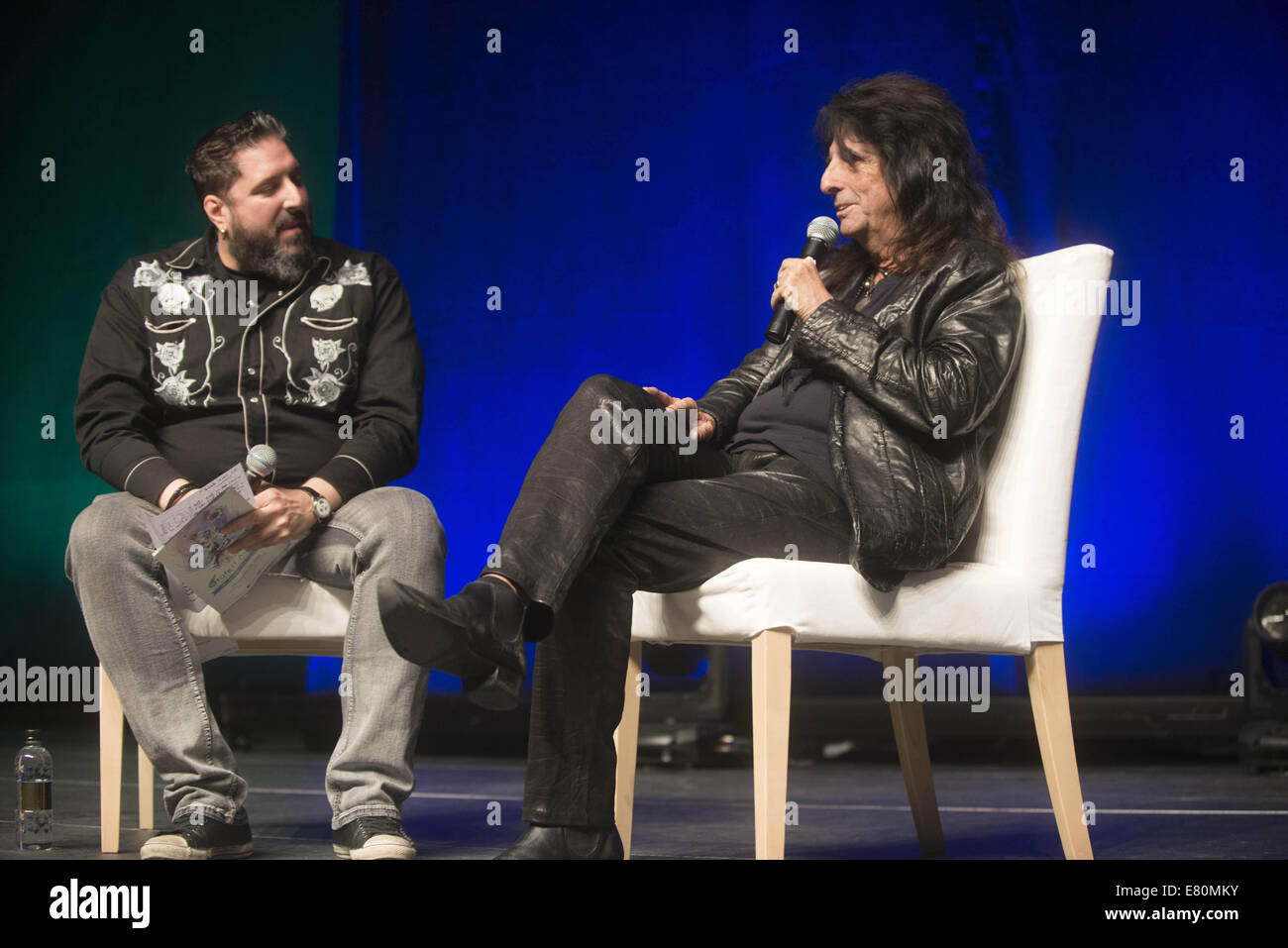 Edmonton, Alberta, Calgary. 27th Sep, 2014. Original shock rocker ALICE COOPER made a visit to the Edmonton Fan Expo and hosted a panel with the chief editor of Rue Morgue to discuss the history of shock rock. Credit:  Baden Roth/ZUMA Wire/Alamy Live News Stock Photo